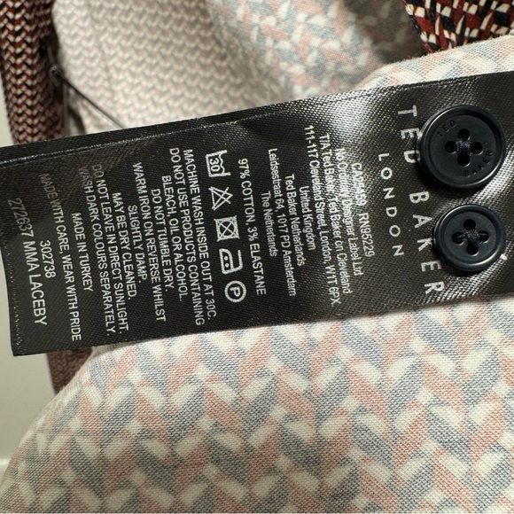 Ted Baker London Slim Fit Geometric Print Shirt (Size 4 / L)​​​ - Picture 12 of 13
